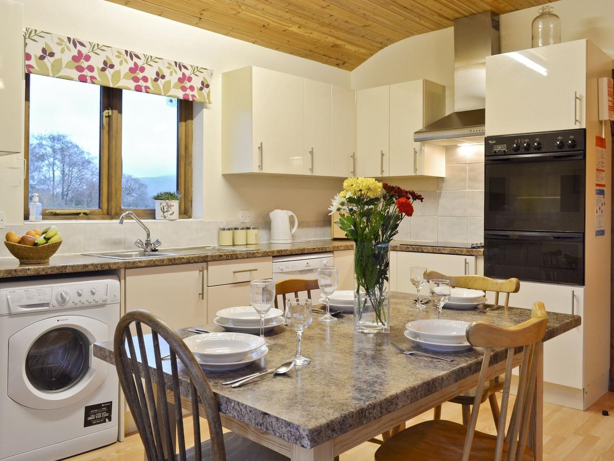 Woodside Lodge - Hw7520 Penybont Kültér fotó