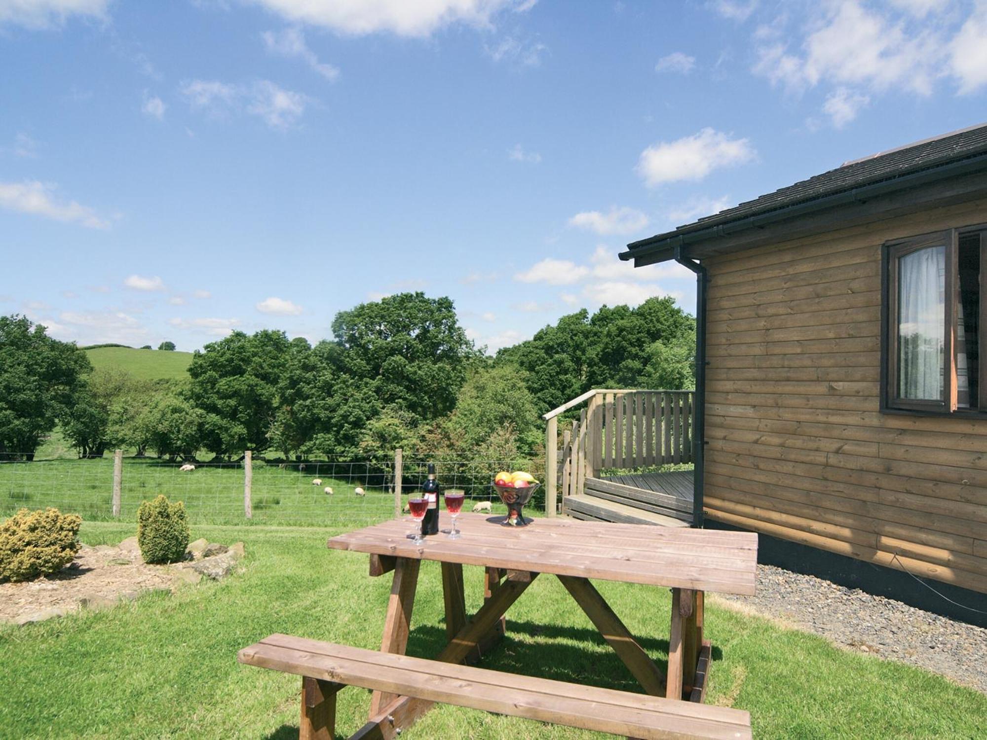 Woodside Lodge - Hw7520 Penybont Kültér fotó